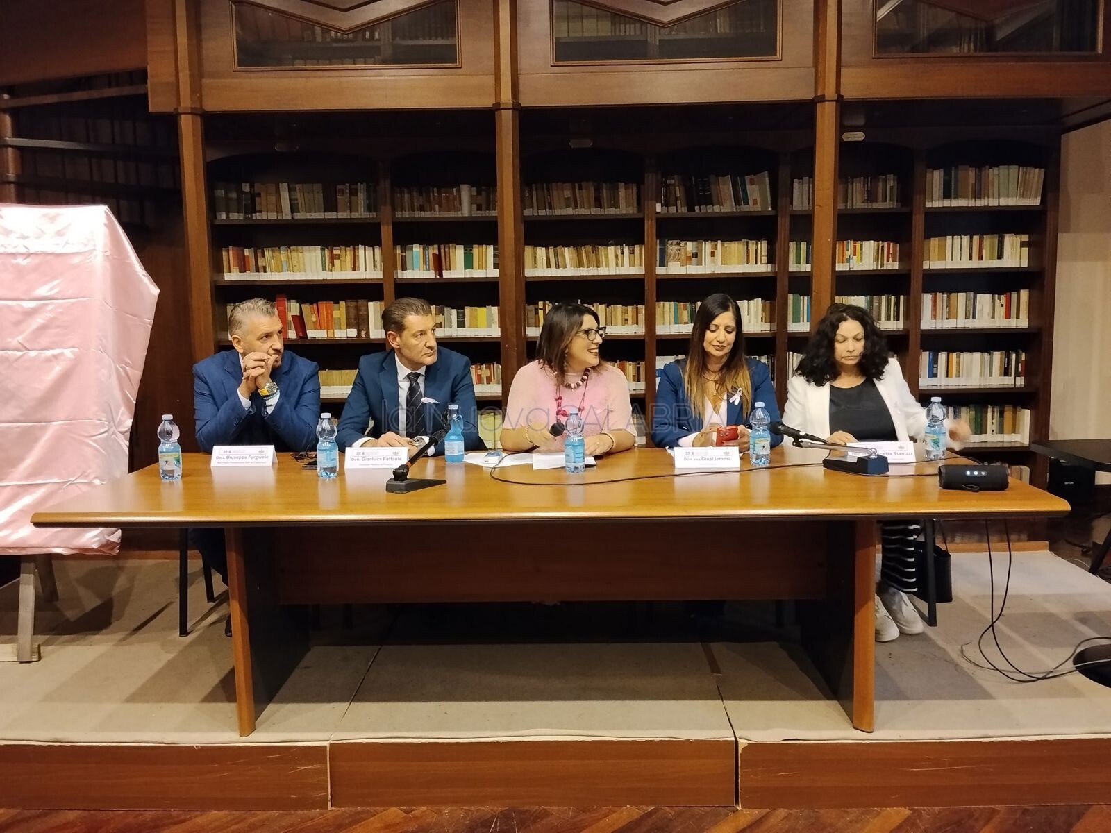 "Prevenire per proteggere": a Catanzaro l'incontro sulla diagnosi precoce del tumore al seno images "Prevenire per proteggere": a Catanzaro l'incontro sulla diagnosi precoce del tumore al seno