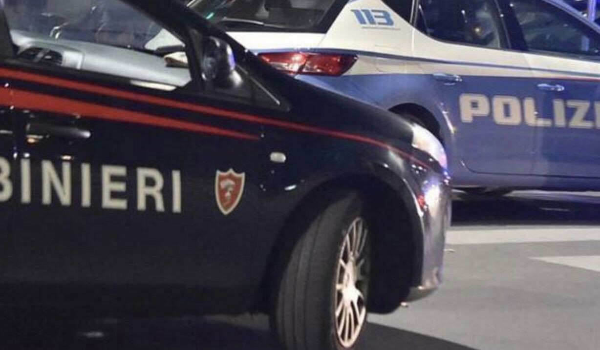 Crotone, Operazione interforze “Focus ‘Ndrangheta”: controllate attività commerciali ed elevate sanzioni images Crotone, Operazione interforze “Focus ‘Ndrangheta”: controllate attività commerciali ed elevate sanzioni