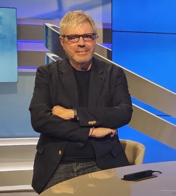 images Compie 20 anni "Miracolo d’Amore", il romanzo in cui Ruggero Pegna racconta la storia della sua leucemia