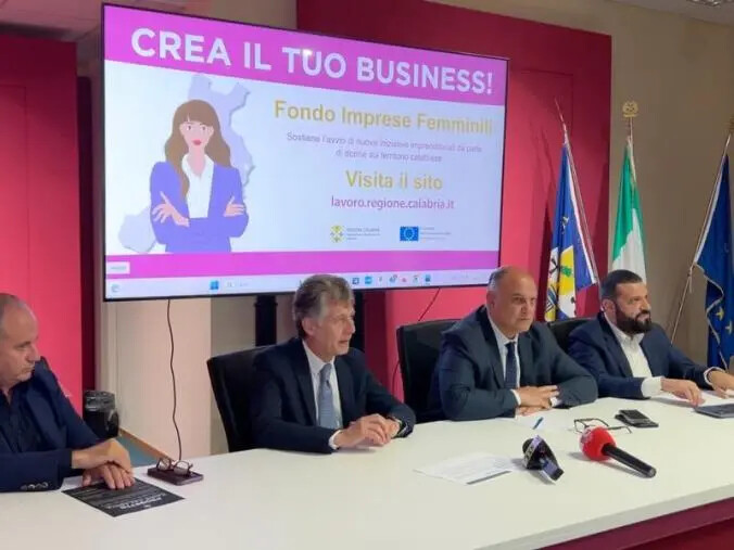 images Bandi per imprese femminili e turismo, Calabrese: "Continuiamo a investire per l'occupazione stabile"