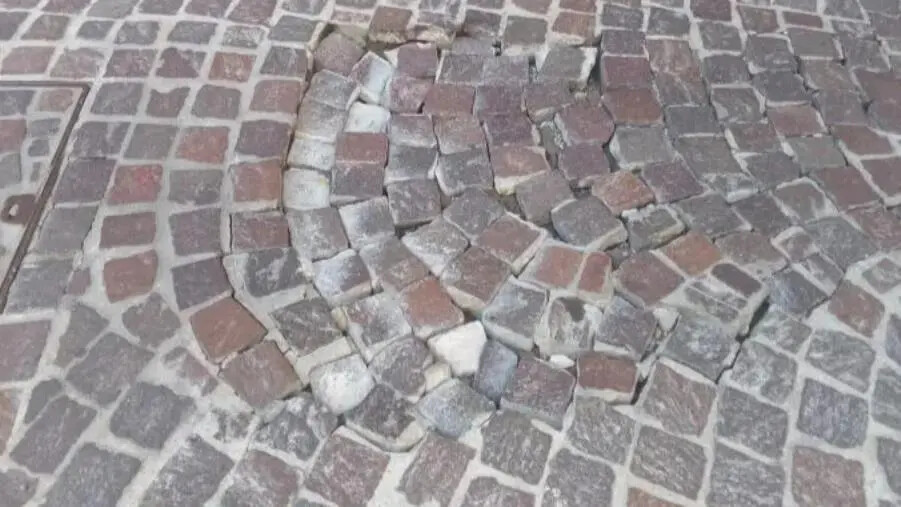 Centro storico di Catanzaro, un residente: "Le vie Poerio e Raffaelli da percorrere a cavallo col calesse" images Centro storico di Catanzaro, un residente: "Le vie Poerio e Raffaelli da percorrere a cavallo col calesse"