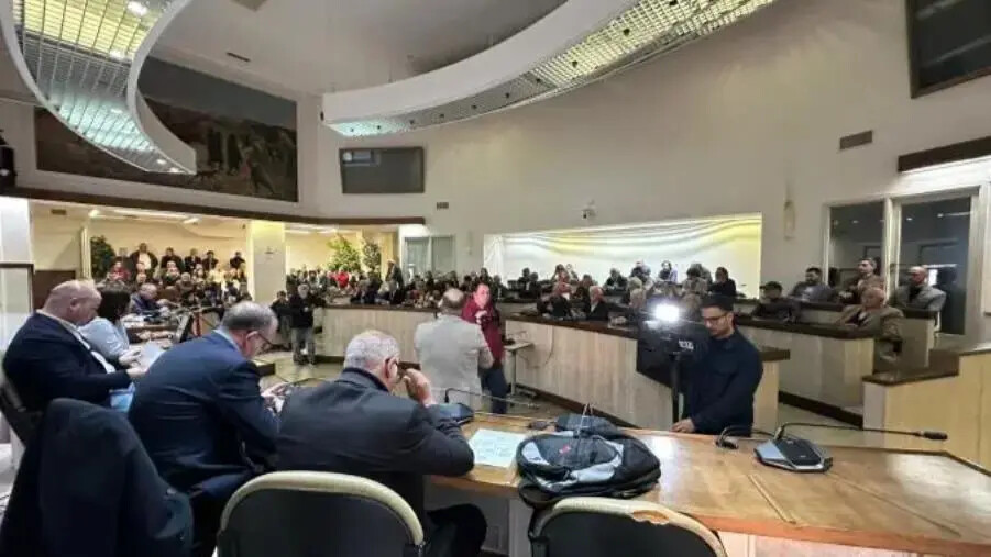 images Bonifica Crotone, Barberio: “Faremo raccolta firme senza simboli di partito”