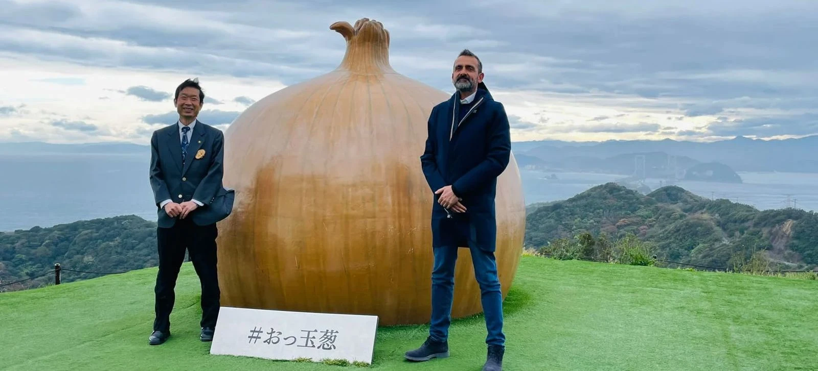 Giovanni Macrì sindaco di Tropea, messaggi di felicitazione anche dal Giappone