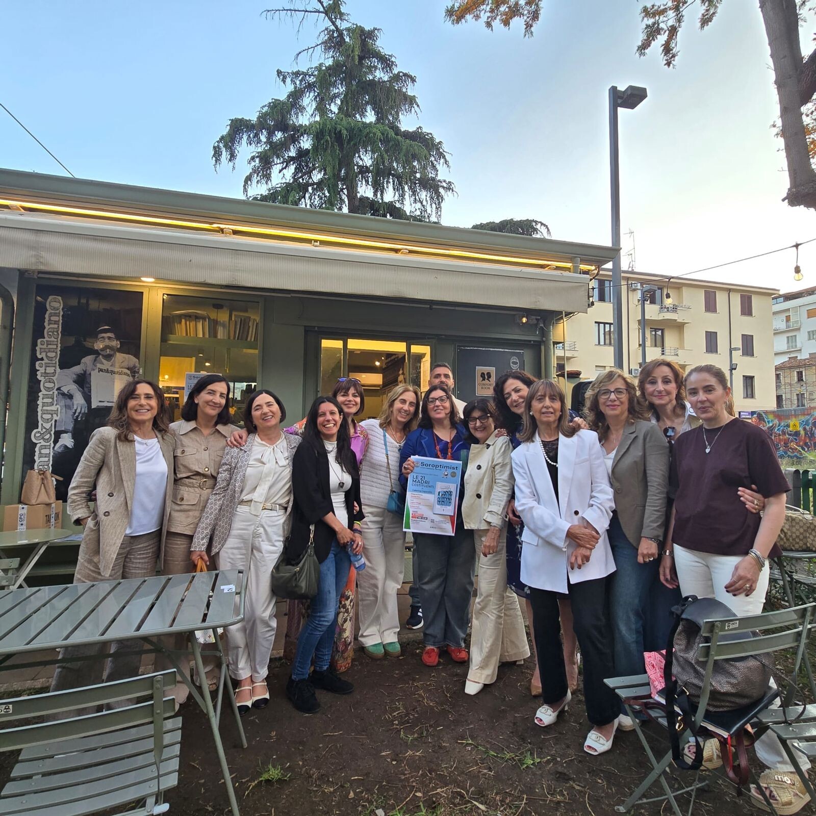 Dalla memoria al futuro: il Soroptimist Club Lamezia onora le 21 Madri Costituenti a 80 anni dal diritto di voto alle donne images Dalla memoria al futuro: il Soroptimist Club Lamezia onora le 21 Madri Costituenti a 80 anni dal diritto di voto alle donne