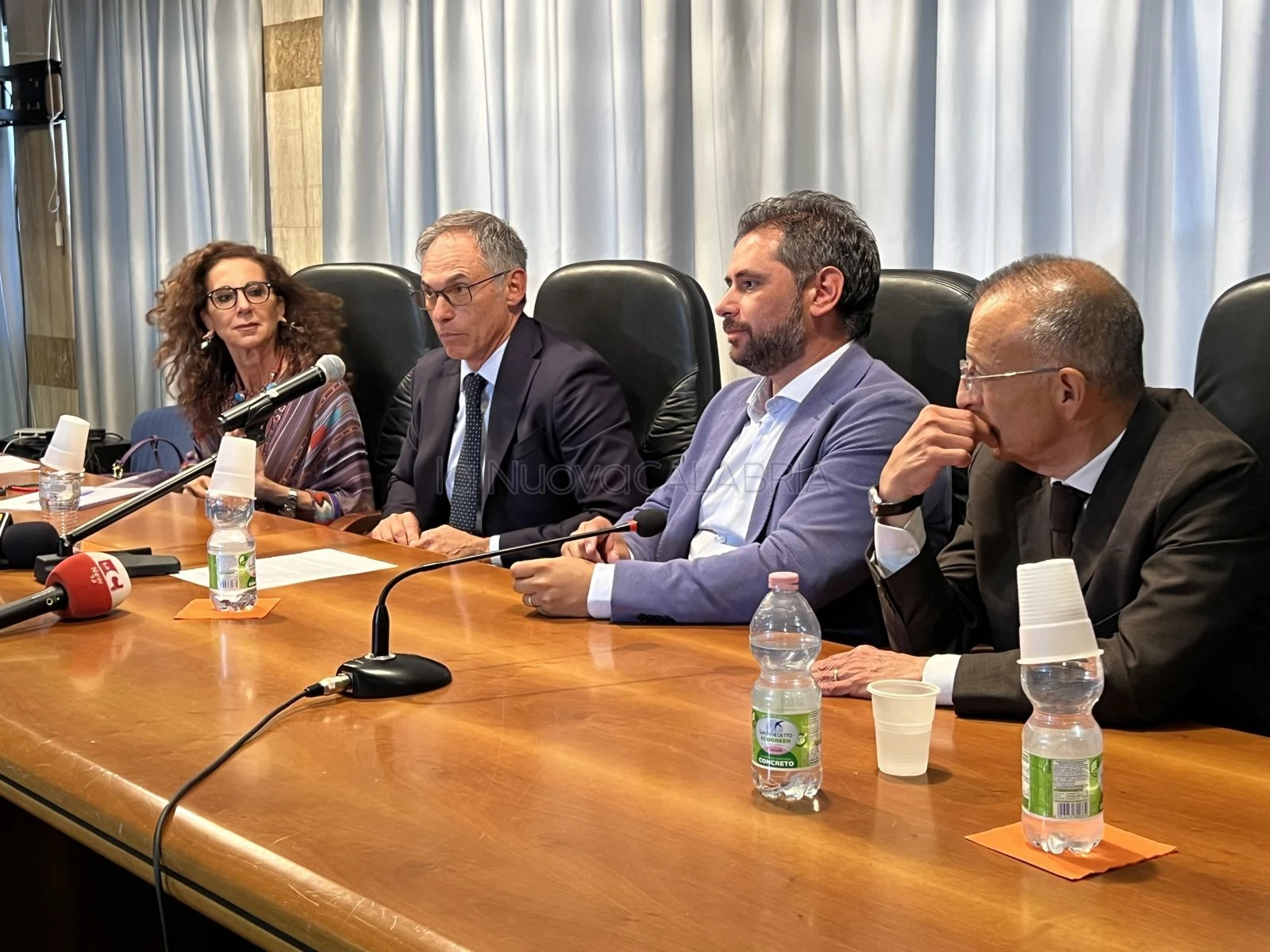 Catanzaro, presentanti gli interventi di riqualificazione del Commissariato di Lido e della palestra delle Fiamme Oro