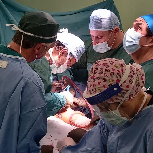 images Buona sanità. Eseguito complesso intervento a Villa Serena su una ragazza di 14 anni 