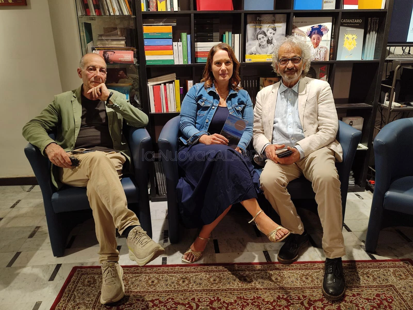 Catanzaro, alla Libreria Coriolano il ricordo de "Le tredici Giare" con Sonia Santise