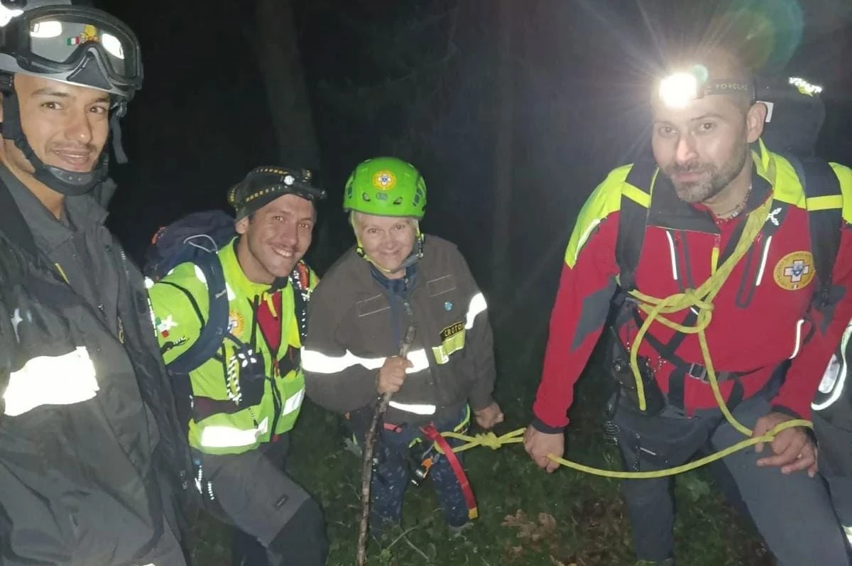 Dispersa nei boschi di Mesoraca, ritrovata grazie all'efficace coordinamento della macchina dei soccorsi