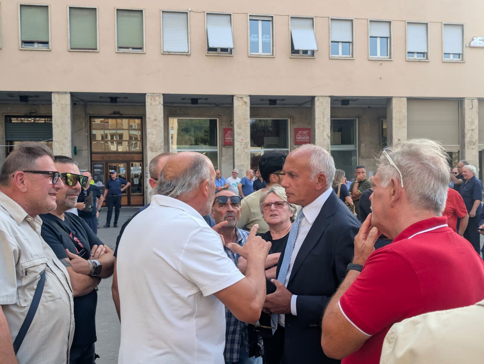images Amaco, il sindaco Franz Caruso chiede alla Regione la convocazione urgente di un tavolo istituzionale