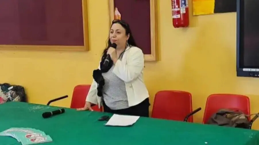 Riflessione e dialogo all’IC Catanzaro Nordest Manzoni Materdomini con “Il fragile bullo” di Rita Tulelli images Riflessione e dialogo all’IC Catanzaro Nordest Manzoni Materdomini con “Il fragile bullo” di Rita Tulelli
