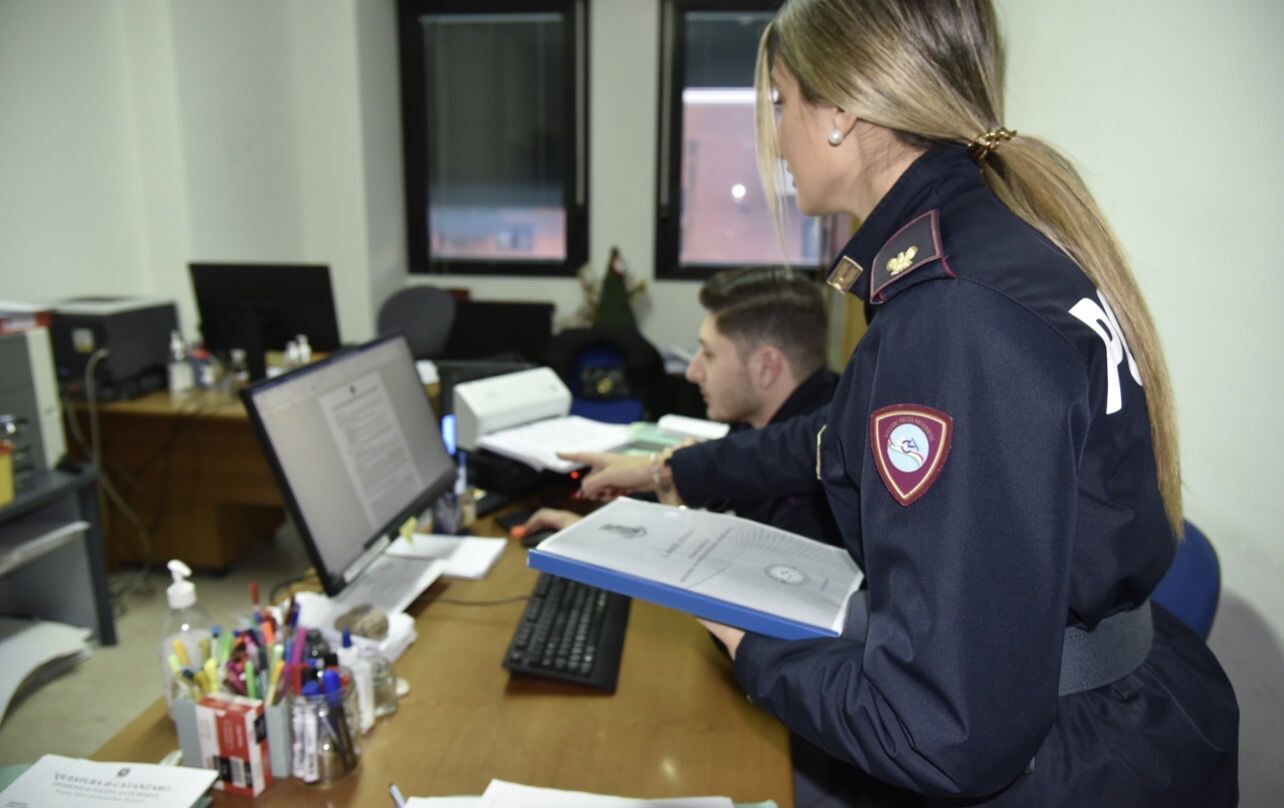 Maltrattamenti in famiglia, il Tribunale di Catanzaro emette tre provvedimenti di Sorveglianza Speciale
images Maltrattamenti in famiglia, il Tribunale di Catanzaro emette tre provvedimenti di Sorveglianza Speciale