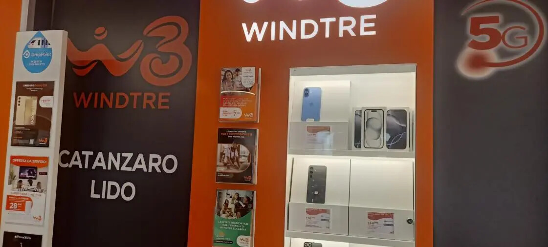 Wind Tre nel quartiere Lido di Catanzaro: un'attività che cresce in continua evoluzione images Wind Tre nel quartiere Lido di Catanzaro: un'attività che cresce in continua evoluzione