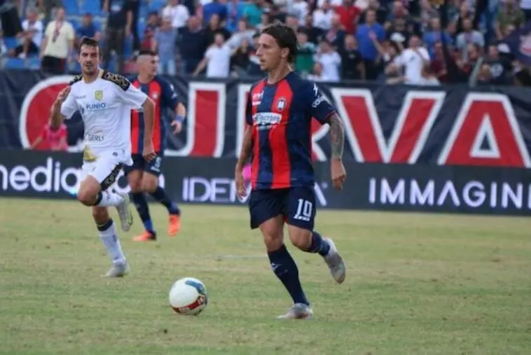 Calciomercato, colpo del Catanzaro: trovato l'accordo per Petriccione images Calciomercato, colpo del Catanzaro: trovato l'accordo per Petriccione