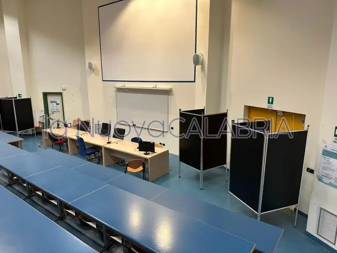 images UMG di Catanzaro, il giorno delle elezioni: si scelgono rettore e direttori di dipartimento (I CANDIDATI) 