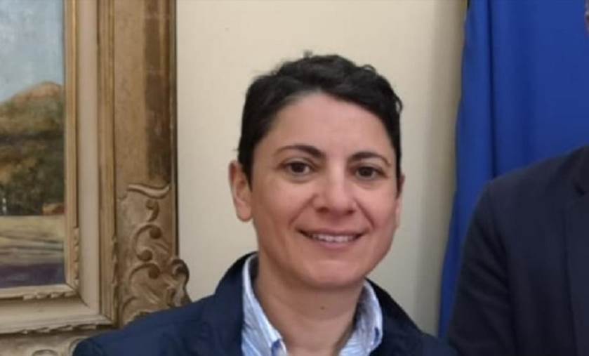 images Covid. La consigliera comunale Manuela Costanzo: "Gli eroi vogliono essere pagati"