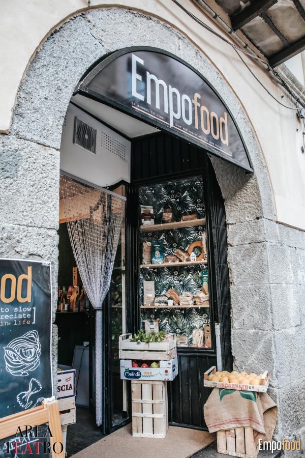Catanzaro, quando il commercio è vittima di una "contraddittoria" burocrazia: Empofood e la sua battaglia con l'Asp images Catanzaro, quando il commercio è vittima di una "contraddittoria" burocrazia: Empofood e la sua battaglia con l'Asp