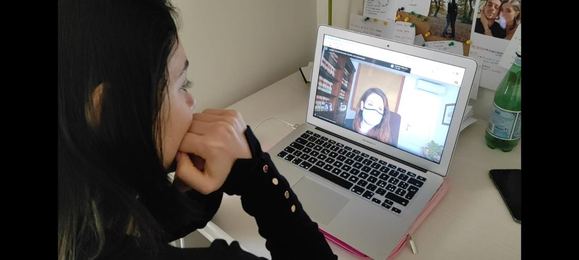 images Catanzaro. L’Erasmus dimezzato: storie di chi parte e di chi rinuncia allo studio all’estero