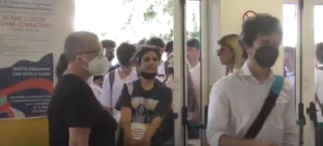 images Maturità 2022 a Catanzaro, la parola agli studenti e alle loro emozioni