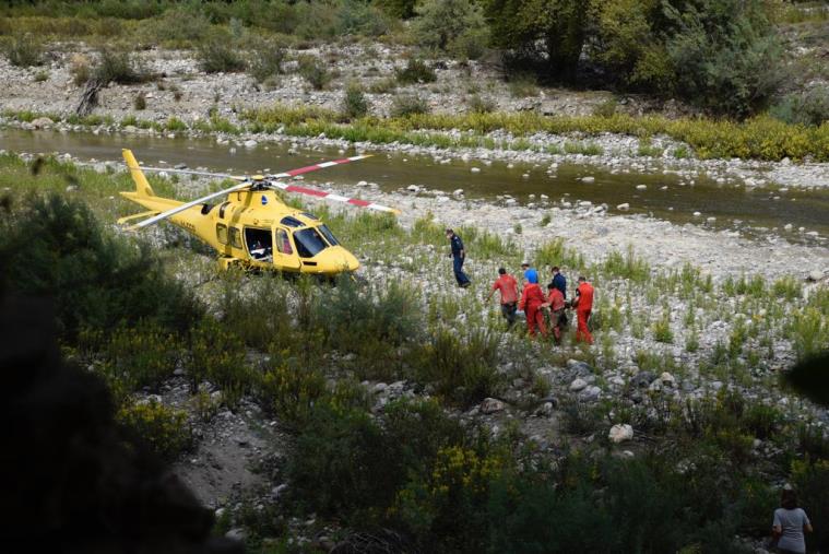 images Cede una roccia e l'escursione diventa un incubo: l'avventura di un gruppo di catanzaresi nella grotta del “Palummaro”, a Caccuri