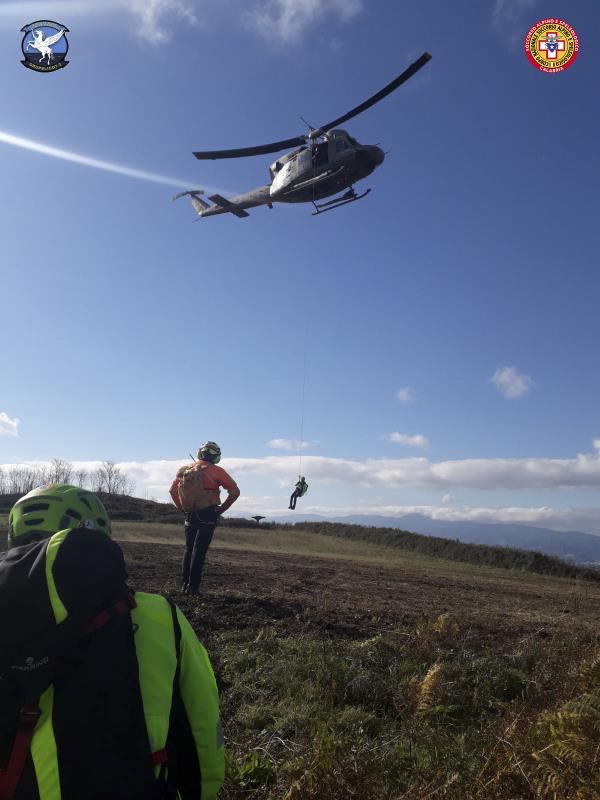 images Addestramento congiunto in Aspromonte tra Soccorso alpino e Marina Militare 