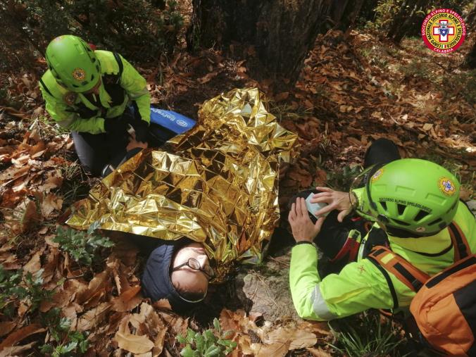 Ricerca e soccorso sanitario a dispersi, esercitazione nel Parco nazionale della Sila images Ricerca e soccorso sanitario a dispersi, esercitazione nel Parco nazionale della Sila