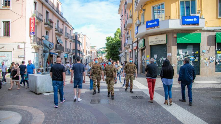 Calabria zona arancione. Dove si può fare la spesa, le seconde case e le altre regole sugli spostamenti images Calabria zona arancione. Dove si può fare la spesa, le seconde case e le altre regole sugli spostamenti