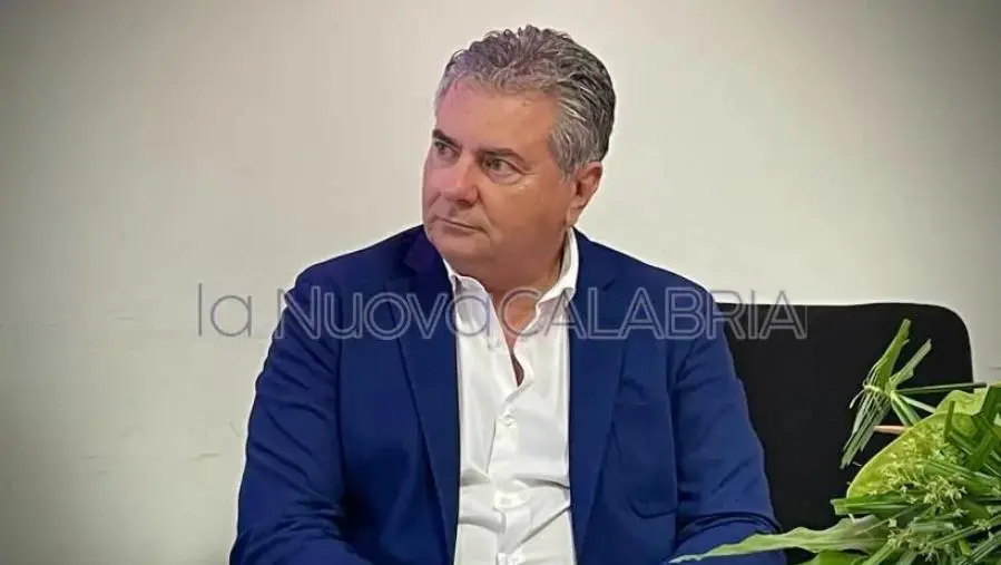 images Derby Catanzaro-Cosenza, il presidente Mancuso: “La Calabria calcistica  attesa da un importante esame di maturità”