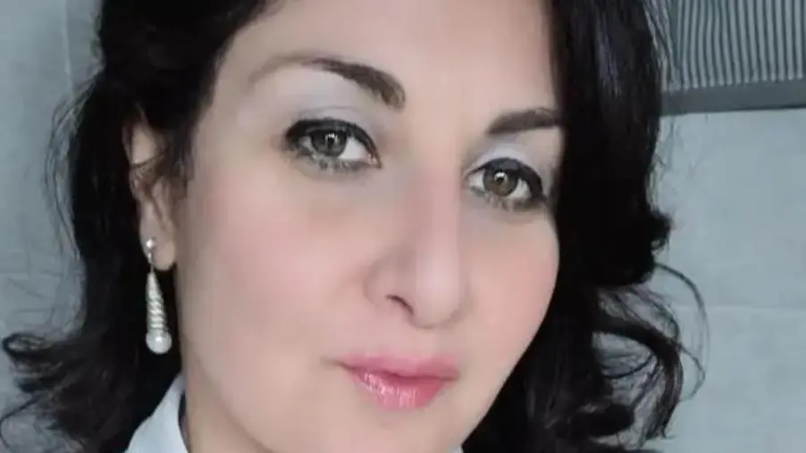 images A Catanzaro il caos dei bus rotti e delle corse che saltano, donna denuncia: "Sotto il sole per ore"