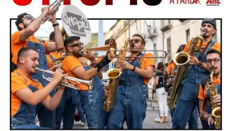 "A farla amare comincia tu", al via domani la rassegna con gli Ottopiù Marching Band  images "A farla amare comincia tu", al via domani la rassegna con gli Ottopiù Marching Band