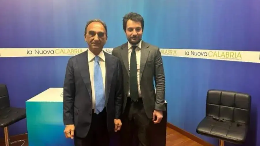Catanzaro Capitale, parla in esclusiva l'ex sindaco Sergio Abramo (GUARDA LA DIRETTA) images Catanzaro Capitale, parla in esclusiva l'ex sindaco Sergio Abramo (GUARDA LA DIRETTA)