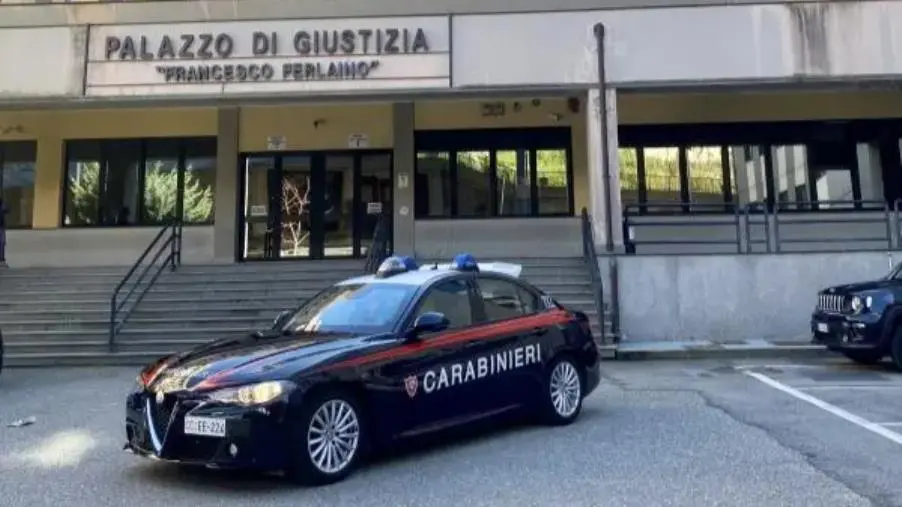 'Ndrangheta, operazione Scolacium: indagini chiuse per affiliati ai clan e imprenditori collusi images 'Ndrangheta, operazione Scolacium: indagini chiuse per affiliati ai clan e imprenditori collusi