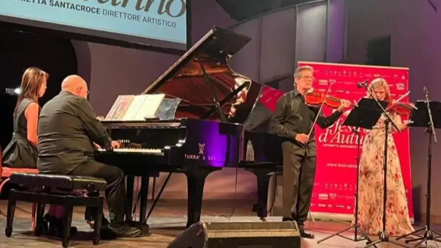 L'amore rapisce il pubblico del San Giovanni con Les chemins de l’Amour del Festival d’Autunno images L'amore rapisce il pubblico del San Giovanni con Les chemins de l’Amour del Festival d’Autunno