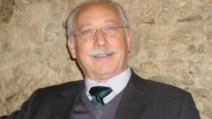 images Addio a Pezzimenti, Occhiuto: "Esempio di professionalità e passione politica"