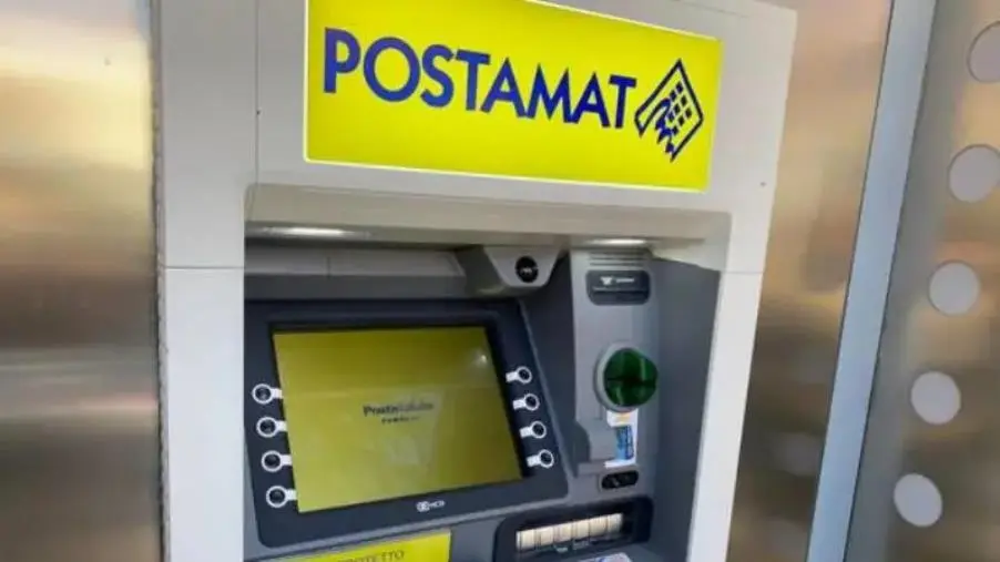 images "Niente prelievi per almeno un mese": la minoranza “Primavera X Tiriolo” scrive a Poste Italiane 