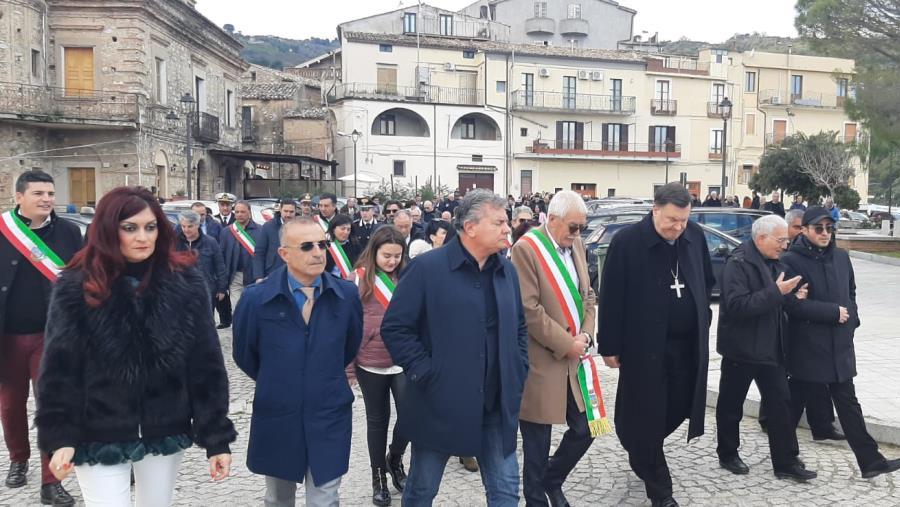 images A Badolato la cerimonia di consegna della bandiera de "I borghi più belli d'Italia" 