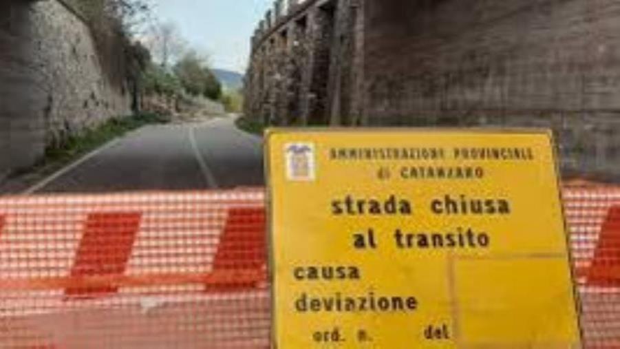 images Catanzaro, la Provincia consegna i lavori di ripristino della SP 168/1 a Marcellinara
