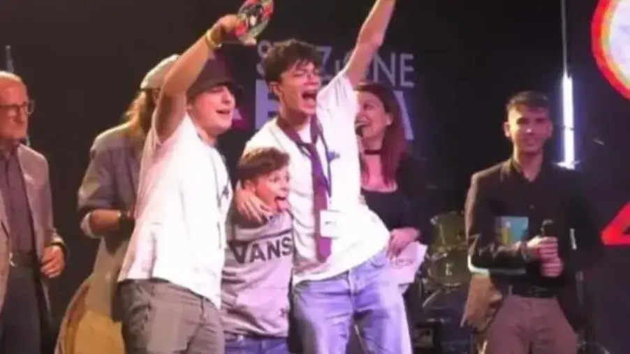 images Adrenalina a mille per la band lametina "The Toones": protagonisti a Roma del “Cantagiro Band”