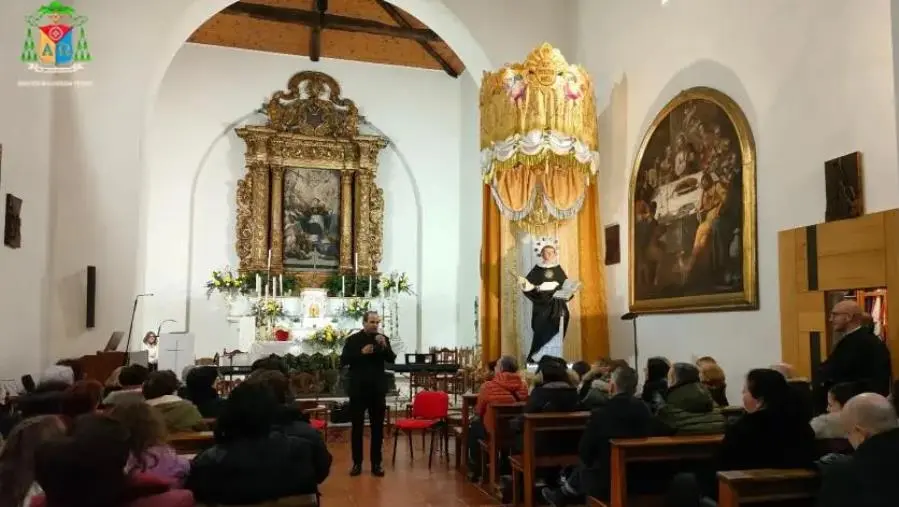 Presentato a Pianopoli il libro “Cosa è la Messa?” di don Ricardo Reyes Castillo images Presentato a Pianopoli il libro “Cosa è la Messa?” di don Ricardo Reyes Castillo