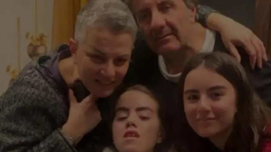 images Catanzaro, la storia di Marika costretta a curarsi fuori regione: l'appello della mamma in tv