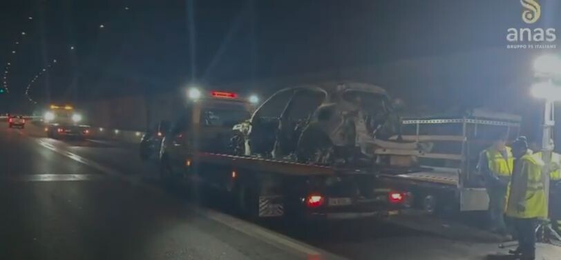 images Assalto al portavalori nel Reggino, sulla A2 permangono rallentamenti in fase di smaltimento (VIDEO)