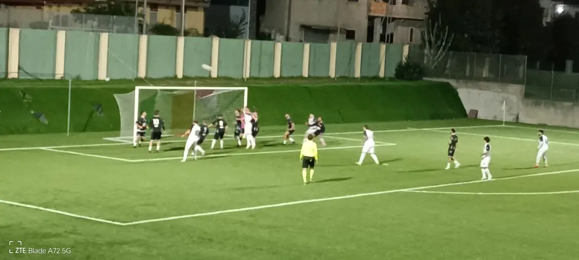 Seconda Categoria. Petronà che colpo: vittoria in casa del Real Janò images Seconda Categoria. Petronà che colpo: vittoria in casa del Real Janò