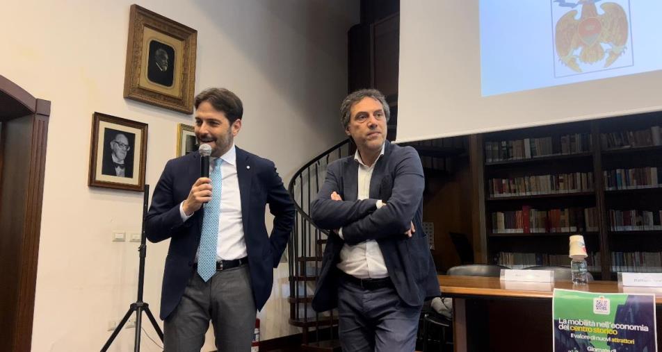 images Catanzaro, mobilità economica del centro: si parte da Villa Margherita e Galleria Mancuso  