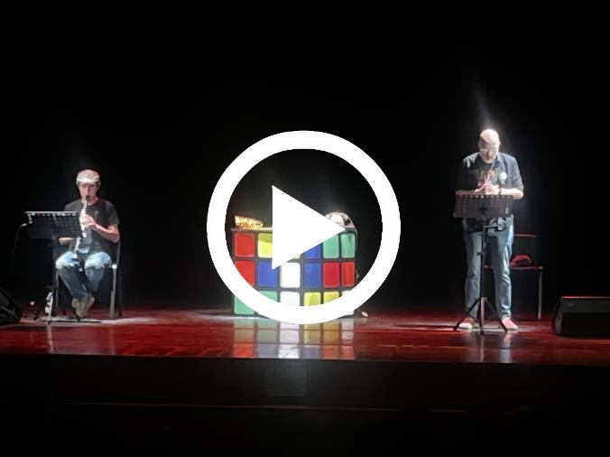 Al teatro Comunale di Catanzaro Lorenzo Marone ed il suo monologo “Generazione X” images Al teatro Comunale di Catanzaro Lorenzo Marone ed il suo monologo “Generazione X”