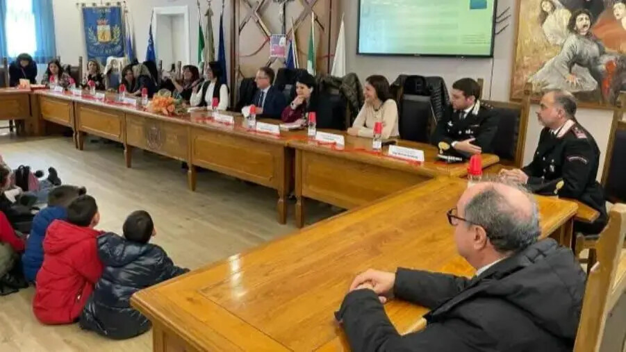 A Sellia Marina la cultura del rispetto con "Rosso Sempre", contro la violenza di genere images A Sellia Marina la cultura del rispetto con "Rosso Sempre", contro la violenza di genere