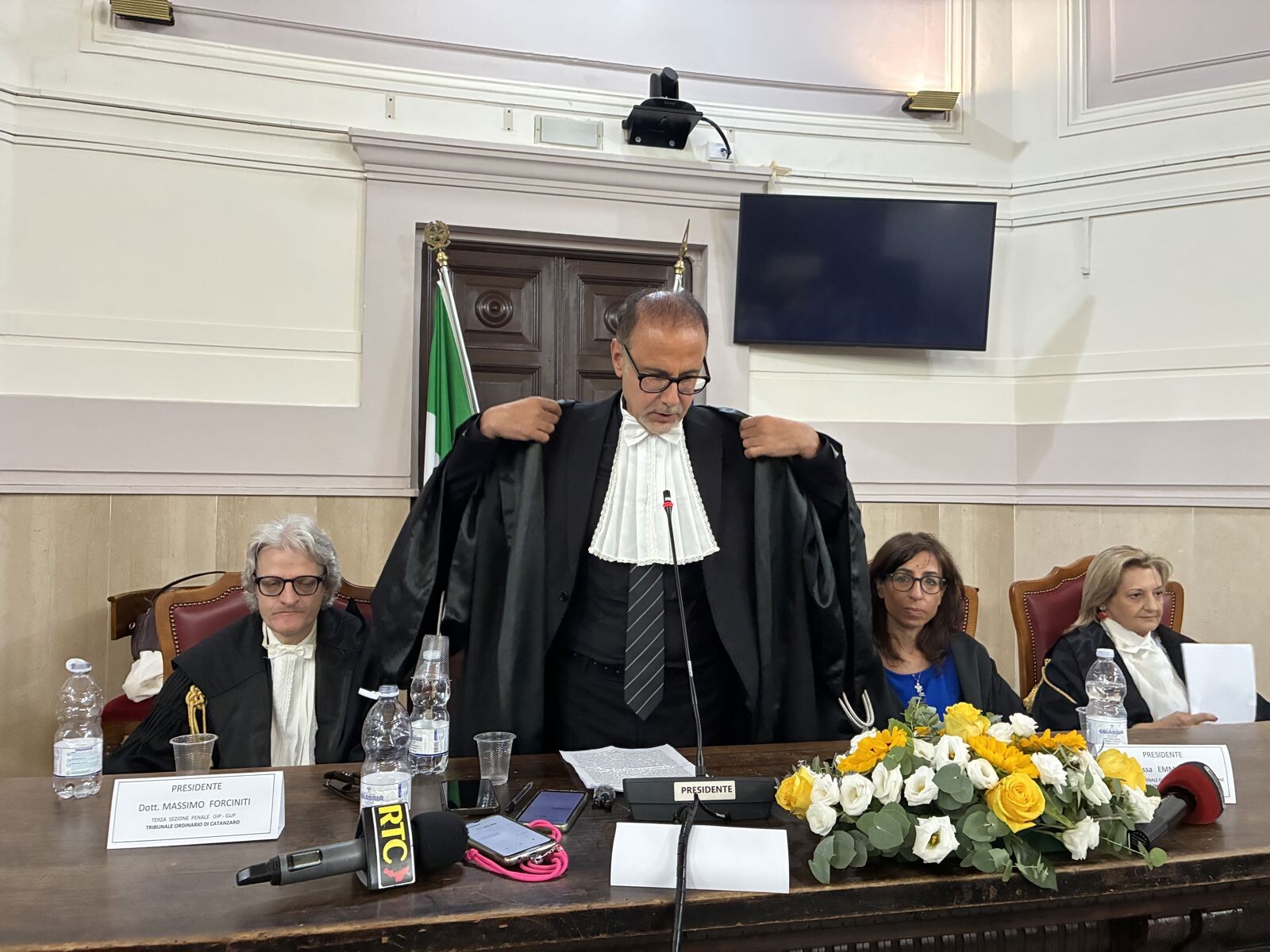 images Giuseppe Spadaro si insedia alla guida del Tribunale di Catanzaro: “Qui il cuore batte più forte”