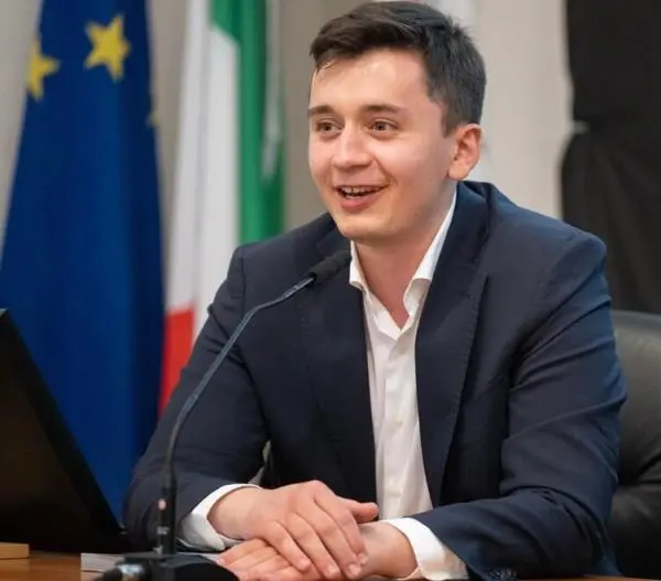 images Bernard Dika torna in Calabria: i giovani protagonisti della solidarietà