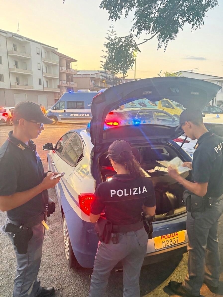 images Rissa in discoteca a Crotone: licenza sospesa per 15 giorni