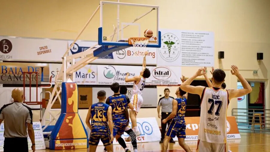 Basket Academy vince la prima di Under 19 Eccellenza battendo Aurora Brindisi images Basket Academy vince la prima di Under 19 Eccellenza battendo Aurora Brindisi