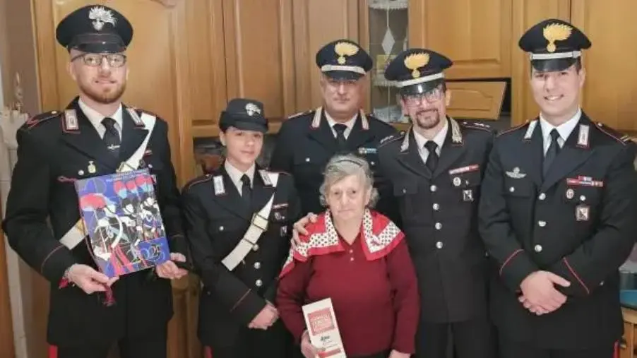 images Solita truffa ai danni di una donna anziana di Caraffa, 3 arresti