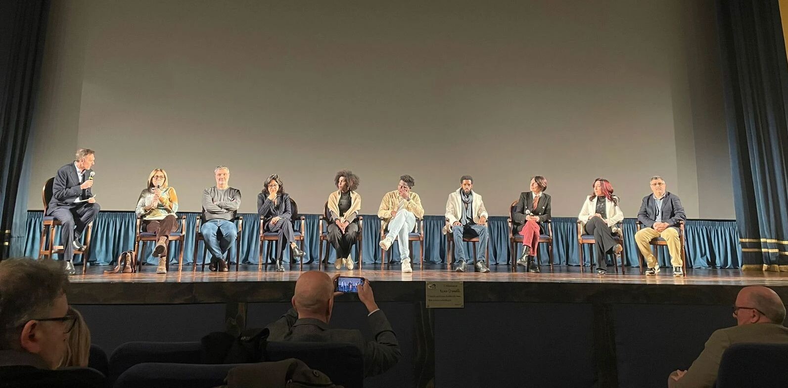 images Nyumba commuove il Comunale: a Catanzaro il debutto del docufilm sulle storie di Cutro